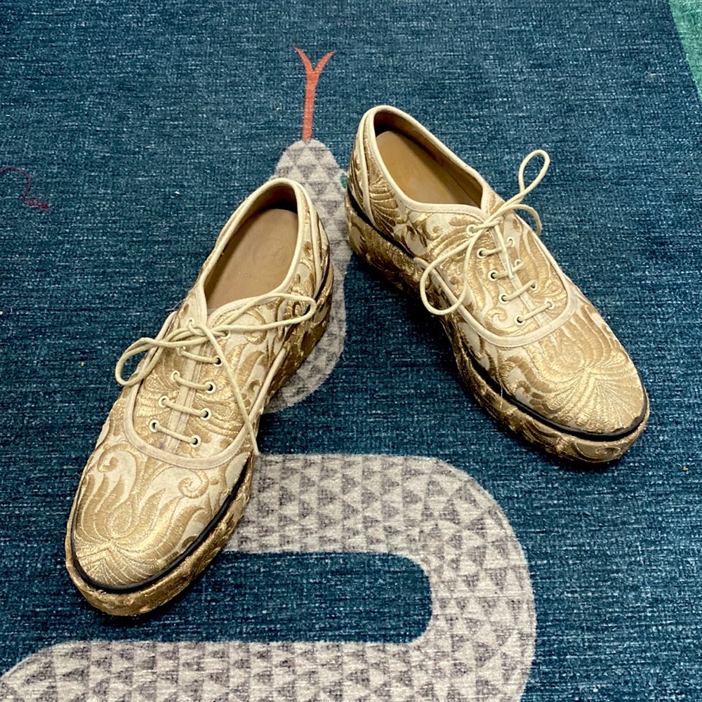 Tory Burch Oxfords